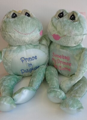 Precious Moments Kissing Frogs 2002 With Tags Magnetic Kiss Prince & Princess 