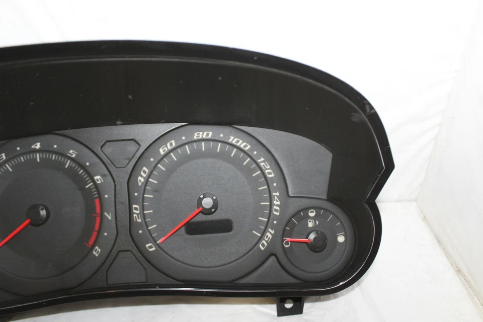 Speedometer Instrument Cluster 03 Cadillac CTS Dash Panel Gauges 94,573 Miles - Image 4 of 4