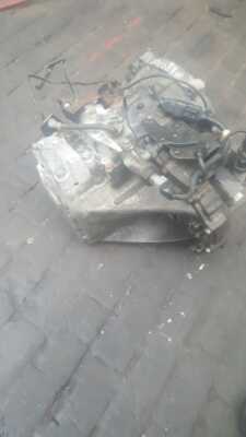 KIA RIO 1.5 DIESEL 05-06-07-08-09-10  5 SPEED MANUAL GEARBOX