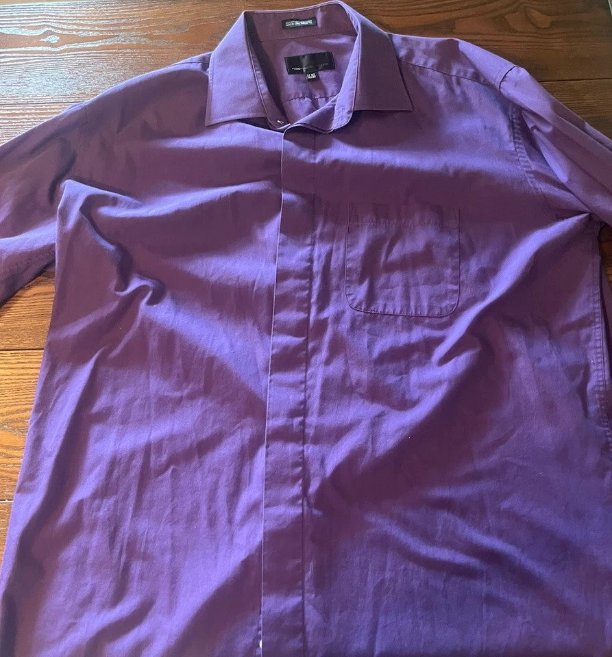 Camisa de vestir Fubu The Collection para hombre talla 17 1/2 (36/37) púrpura con botones Foto 2 de 4