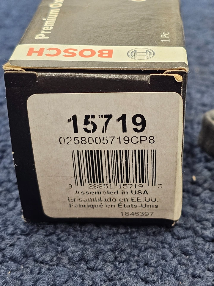 Sensor de oxigênio Bosch 15719 compatível com 1994-1996 Ford E-350 Econoline Club Wagon - Imagem 2 de 4
