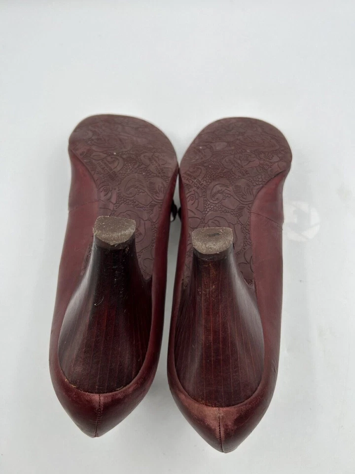 Kenneth Cole Reaction Mary Jane Tacones de salón sin cordones para mujer talla 9,5 M cuero rojo Foto 4 de 4