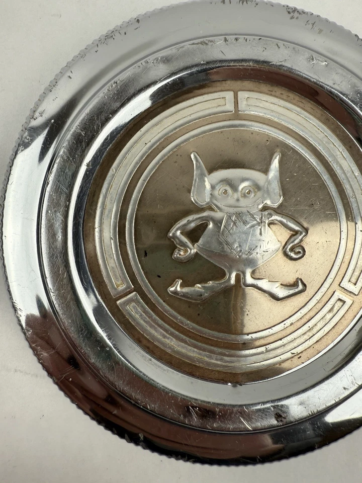 Tapa de gasolina AMC Gremlin años 70 emblema de estaño leer descripción Foto 2 de 4