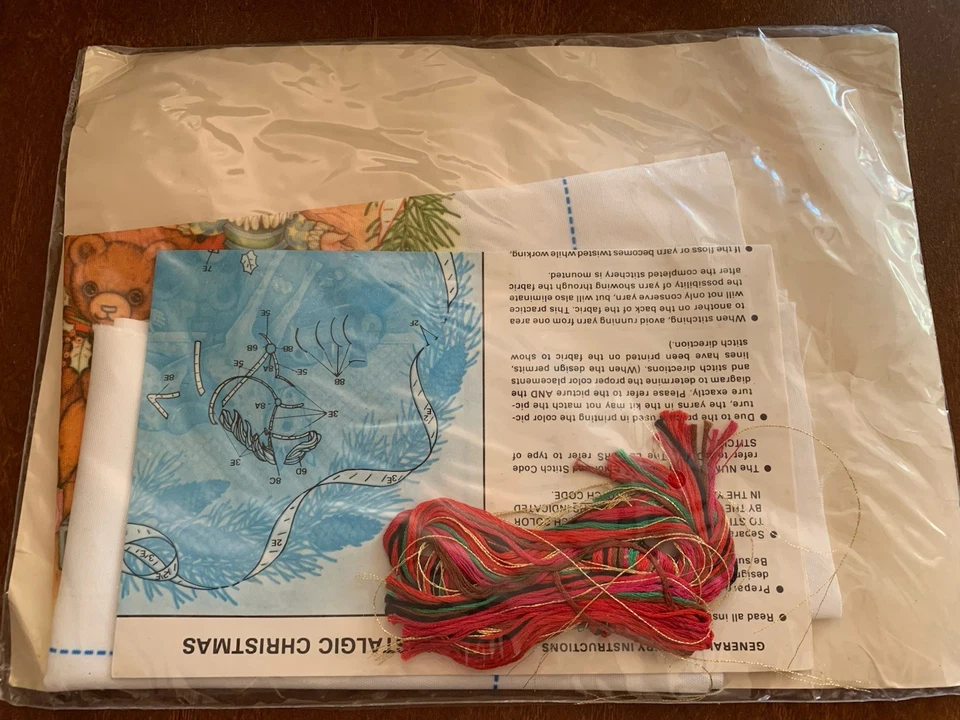 Creative Circle Nostalgic Christmas Crewel Embroidery Kit #2250 NEW - Image 3 of 3