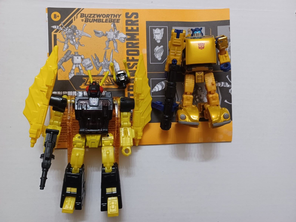 Transformers Buzzworthy Bumblebee Goldbug & Ransack