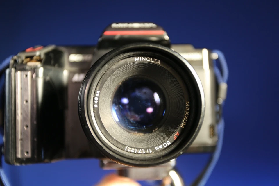 Minolta Maxxum 5000 AF Magnicon Prime Lens AF 50mm 1:1.7 SLR Film Camera Black - Image 4 of 4