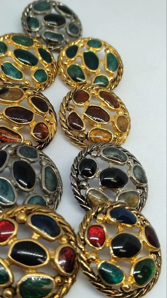 9pcs multi-colored 23mm bundle of resin buttons special vintage buttons - Image 4 of 4