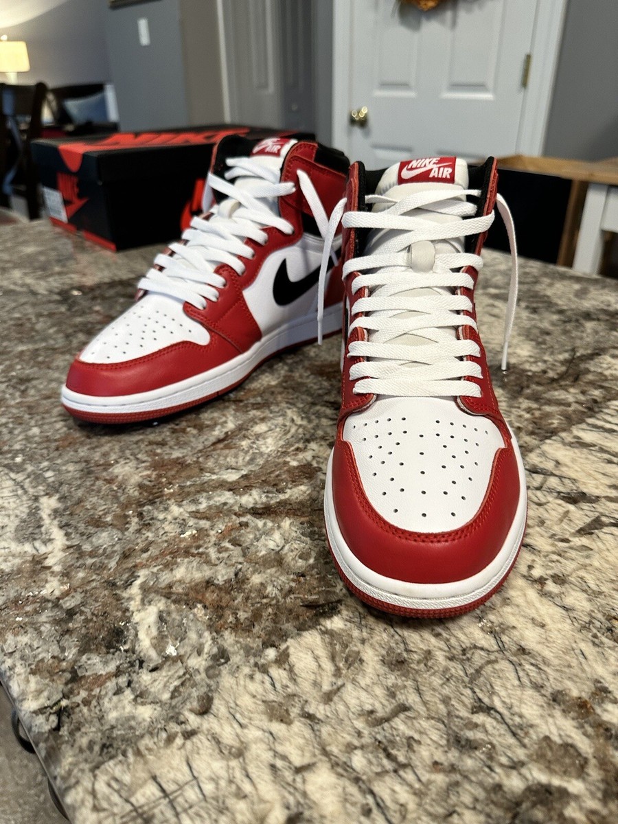 Size 10.5 - Jordan 1 Retro OG High Chicago 2015 885259846407 Size 10.5 - Jordan 1 Retro OG High Chicago 2015 885259846407