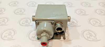 #ad #ad Danfoss KPS 31 Pressure Switch 060 3110 IP67 0–2.5 Bar G¼ New Open Box C $190.58