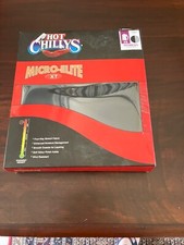 Hot Chillys Women  s Size XS Micro Elite XT Base Layer Pullover Black 1/4 Zip NWT