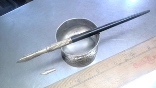 Negro (¿ébano?) PLUMA DE INMERSIÓN CON MANGO DE MADERA 2 14 Kt ORO NUEVAS EN CAJA antigua