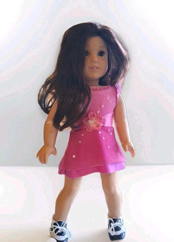 Boneca American Girl 18" 2008 #30 JLY Truly Me roupa aposentada Ice Skake aposentada - Imagem 3 de 4
