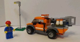 LEGO 60054.City: Light Repair Truck. Complete Set But Missing 1 Sticker.