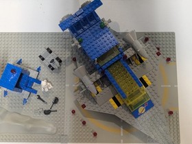 LEGO Classic Space: Galaxy Explorer 497 928 incomplete