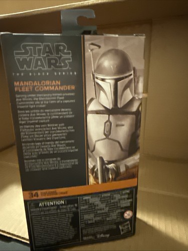 Hasbro Star Wars The Black Series - Mandalorian Fleet Commander Action Figure - Picture 2 of 2