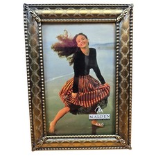 Malden Dark Silver Color Picture Photo Easel Back Frame 4x6