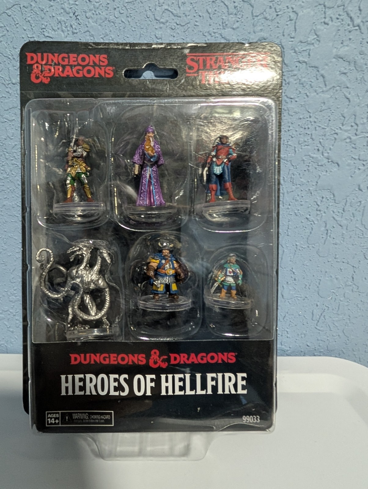 Juego de miniaturas Dungeons & Dragons Stranger Things Heroes of Hellfire 99033