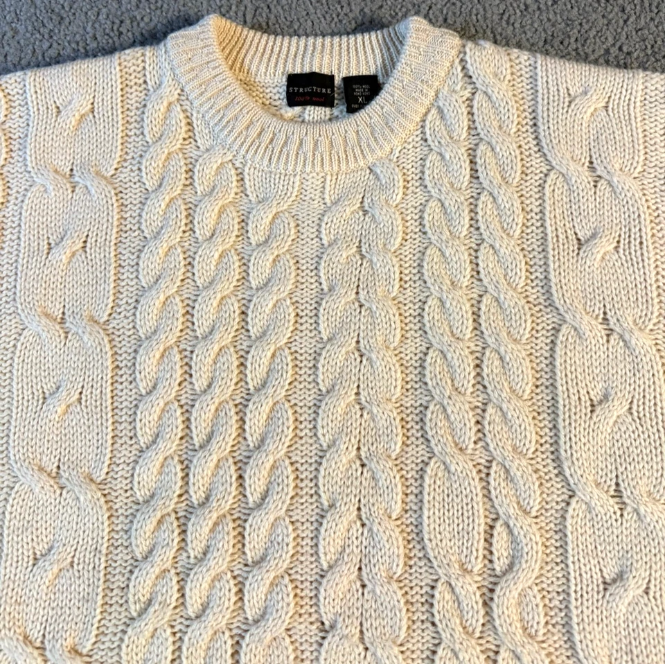 VTG Structure Men's Beige Heavyweight Cable Knit Fisherman Sweater - Size XL - Image 3 of 4