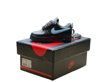 AF 1 Tiff Low Trainer Schlüsselanhänger mit Mini Schuhkarton