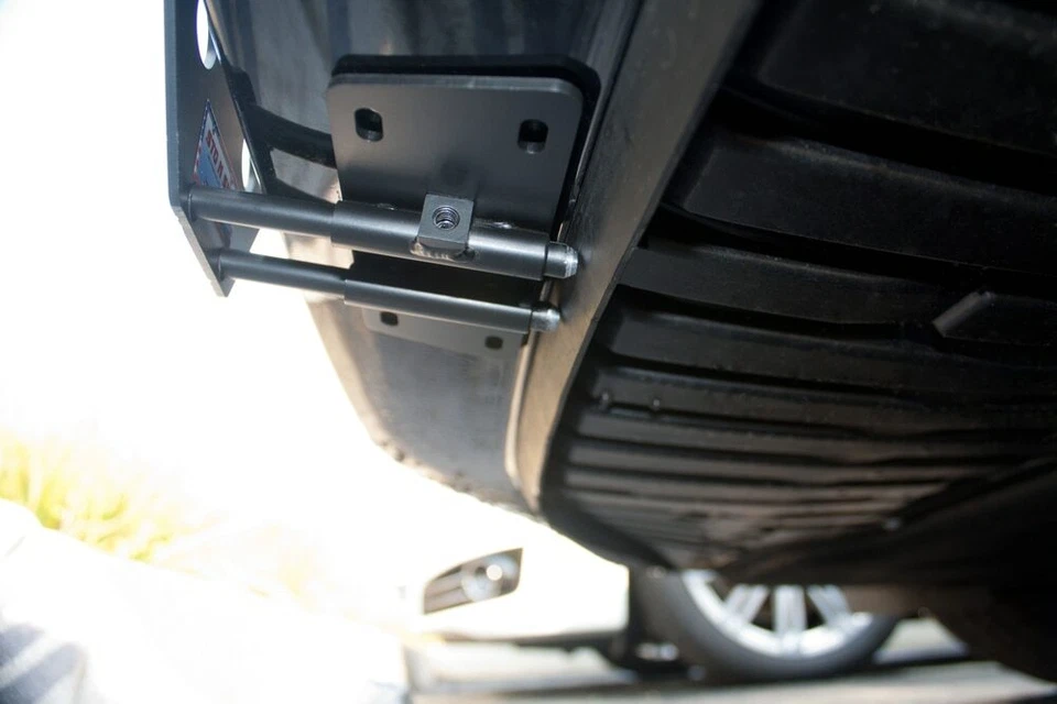 Soporte de matrícula Sto N Sho para Audi A8 2011-2016 (extraíble, metal) Foto 2 de 4