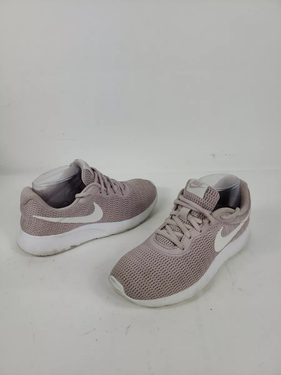 periódico ropa Sustancialmente Women's Nike Tanjun Athletic Shoes Size 7M Light Pink #812655-605 | eBay periódico ropa Sustancialmente Women's Nike Tanjun Athletic Shoes Size 7M Light Pink #812655-605 | eBay
