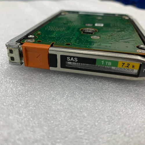 EMC 1TB V4-2S07-010 005050606 7.2K 2.5" SAS Hard Drive VNX5200 VNX5400 - Picture 5 of 5