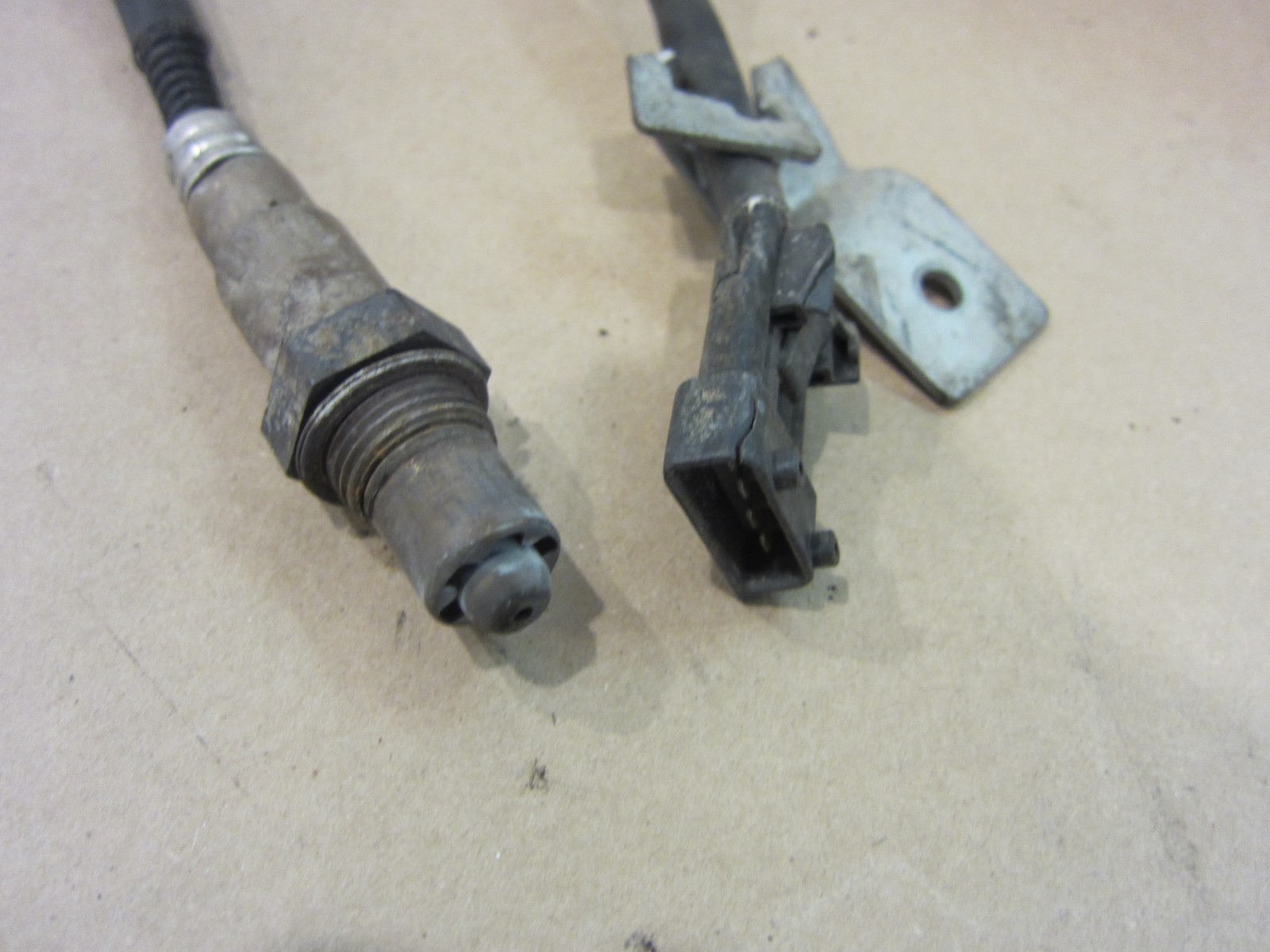 Ferrari 360,430,612,458 -Rear O2 Sensor/ Lambda Feeler. Part# 180915