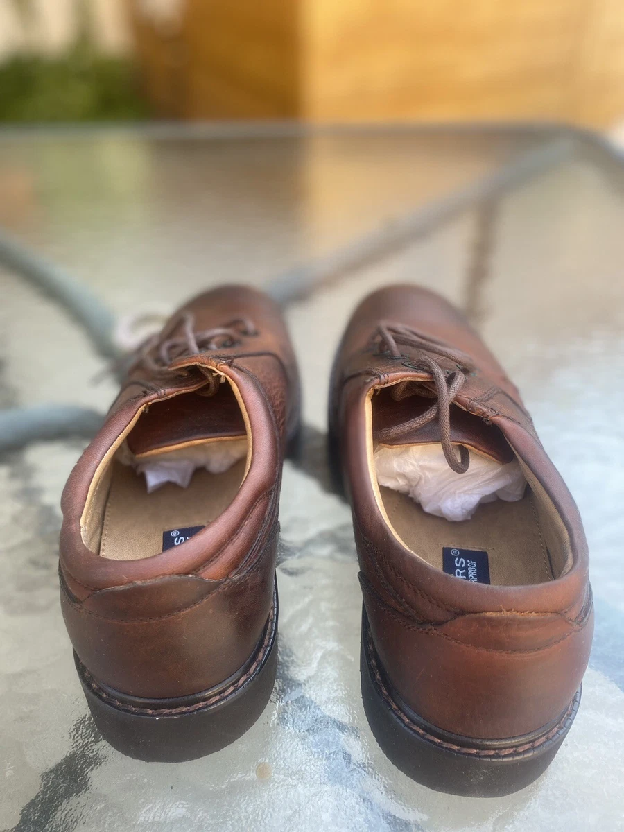 Leader top shoes company