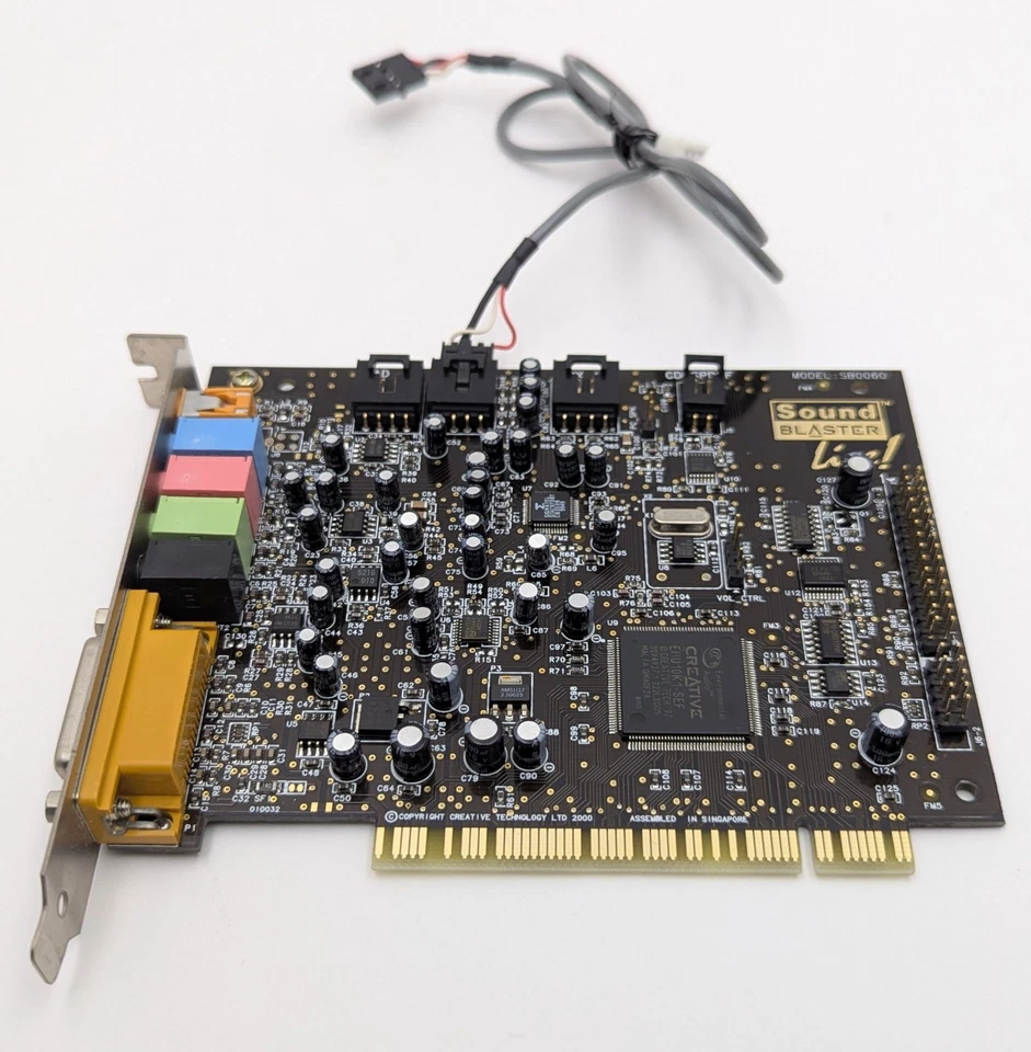 Creative Labs Sound Blaster Live! SB0060 PCI Sound Card w/ Live Drive IR SB0010 - Image 3 of 4
