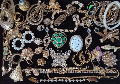 51-Piece Vintage Estate Costume Jewelry Gold Tone & Clear Rhinestone Mixed Lot
