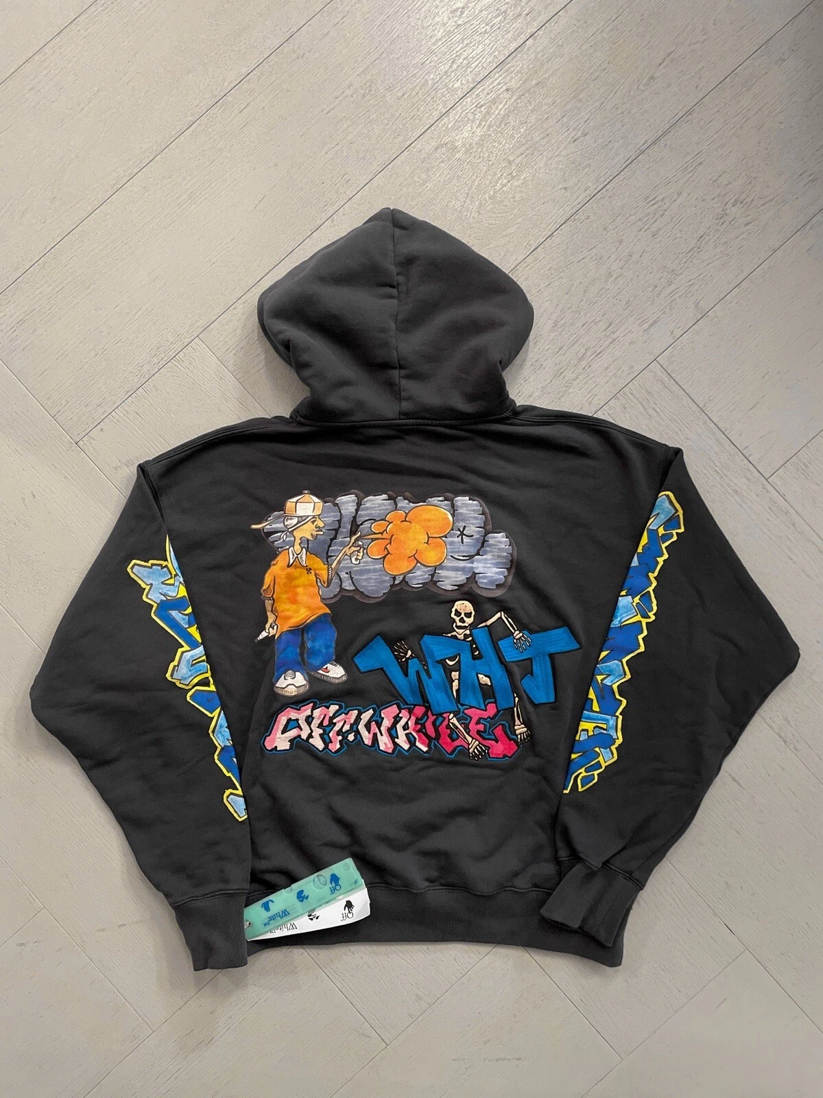 Off White c o Virgil Abloh Graffiti Print Graff Pupp Hoodie