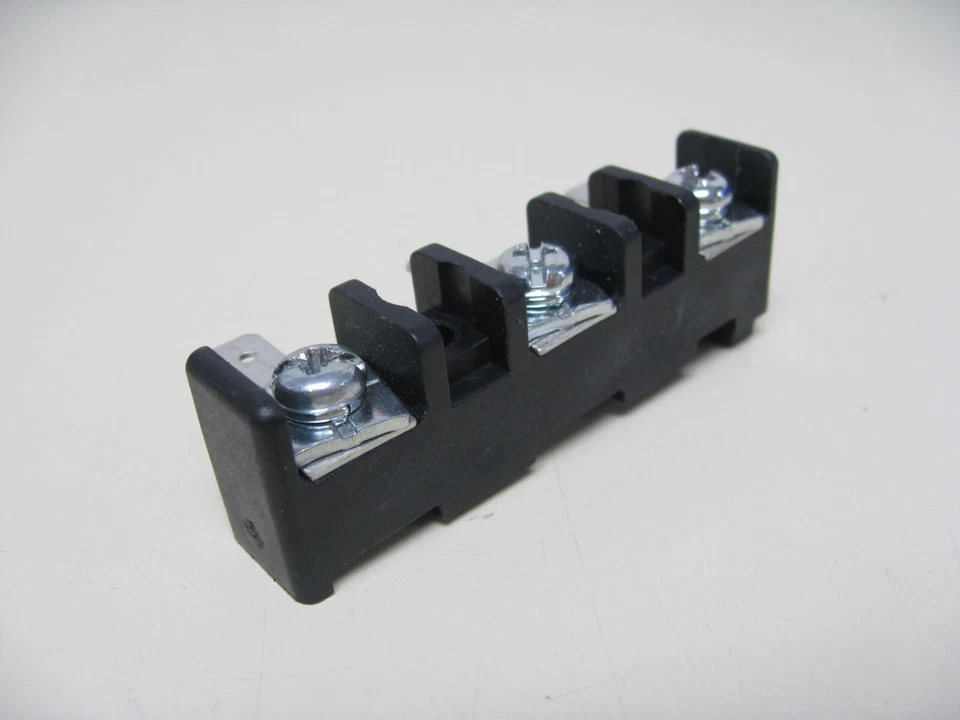 BLOQUE DE TERMINALES SECADORA GE CON TORNILLOS WE4M325 WE04M0266 WE4M266 WE4M304 WE4M324 Foto 2 de 4