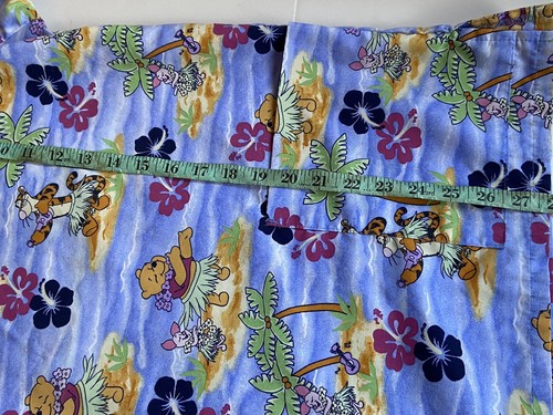 Disney Winnie the Pooh Women's V-Neck Scrub Top Medium- “Hawaiian Dancing “ Exc. - Picture 8 of 10