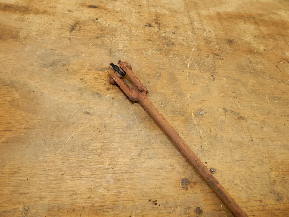 Case Colt Garden Tractor-Steering Drag Link (26") C10250 - Imagem 2 de 4