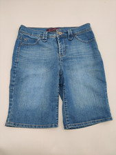 Gloria Vanderbilt Shorts Womens Size 4P Alana Bermuda Jean Short
