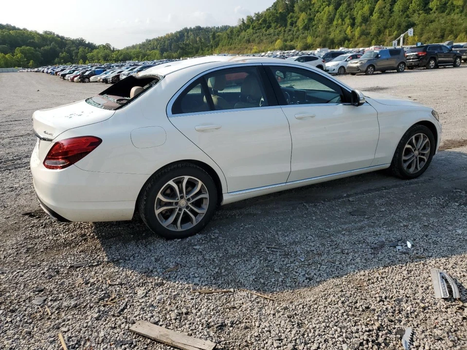 Conjunto de limpador de ar usado serve: 2015 Mercedes-benz Mercedes c-class 205 Type Sdn - Imagem 3 de 4