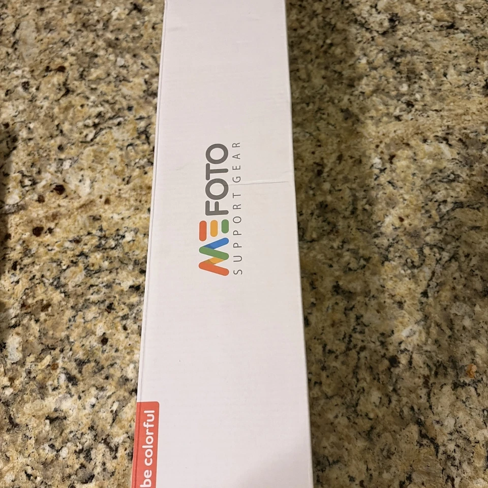 MeFOTO RoadTrip PRO Aluminum Series 1 (6 in 1) Tripod (SILVER) NIB - Image 2 of 4