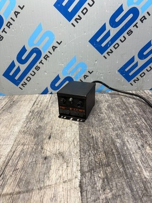 SIMCO D 167Q STATIC ELIMINATOR POWER UNIT 4000074 120VAC 60Hz 0.25A 7KV RMS