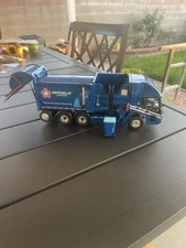 First Gear Republic Services McNeilus Volterra ZSL Electric Vehicle with Carts