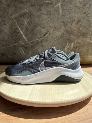 Nike Performance Legend Essential 3 UK 7 US 8