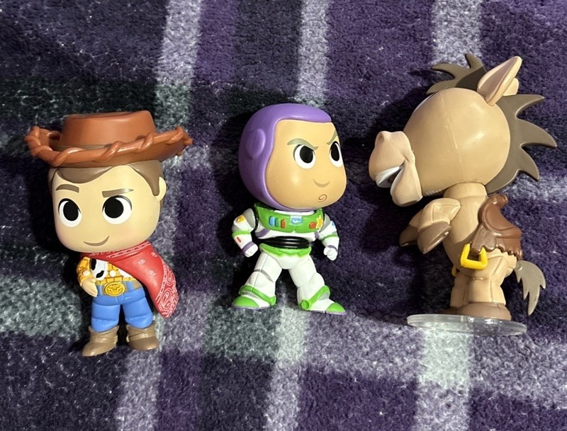 Toy Story 5 Funko Mystery Minis Lot Buzz Lightyear , Woody , Bullseye