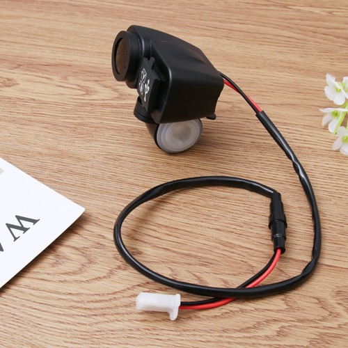 1-teiliges Dual-USB-Multifunktions-Motorrad-Handy-Ladegerät Wasserdichtes und - 第 1/11 張圖片
