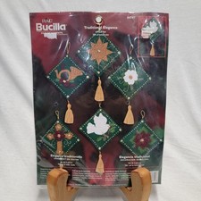 2002 Plaid Bucilla Traditional Elegance Felt Ornament Kit 6 Piece Set 84787 NEW