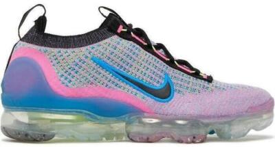 pink and white vapor maxes