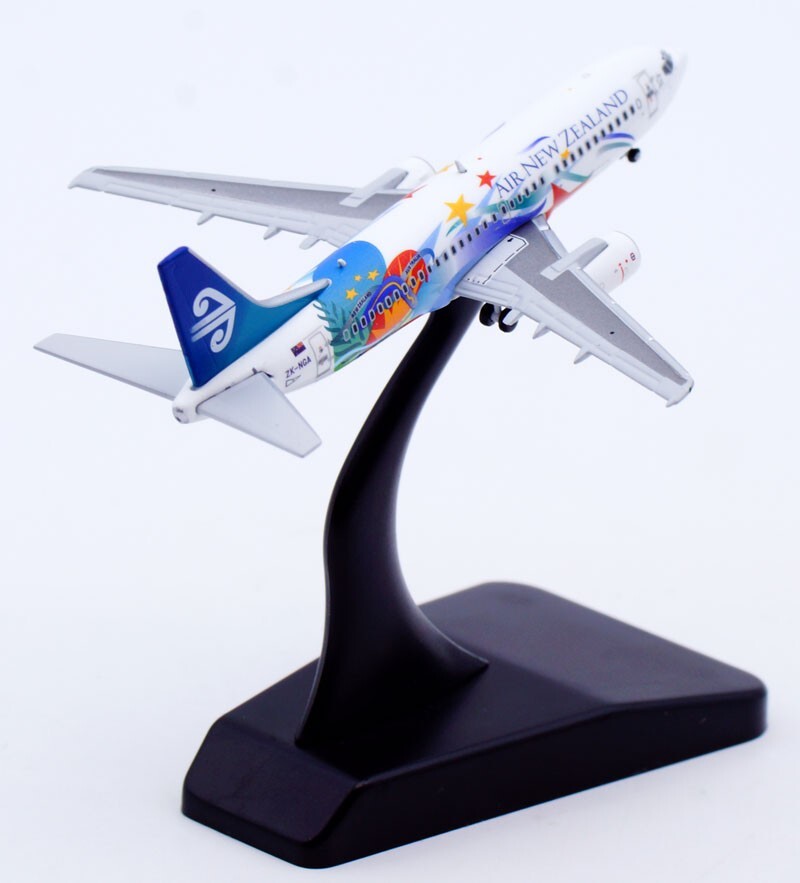 1:400 JC Wings Air New Zealand Boeing B737-300 ZK-NGA