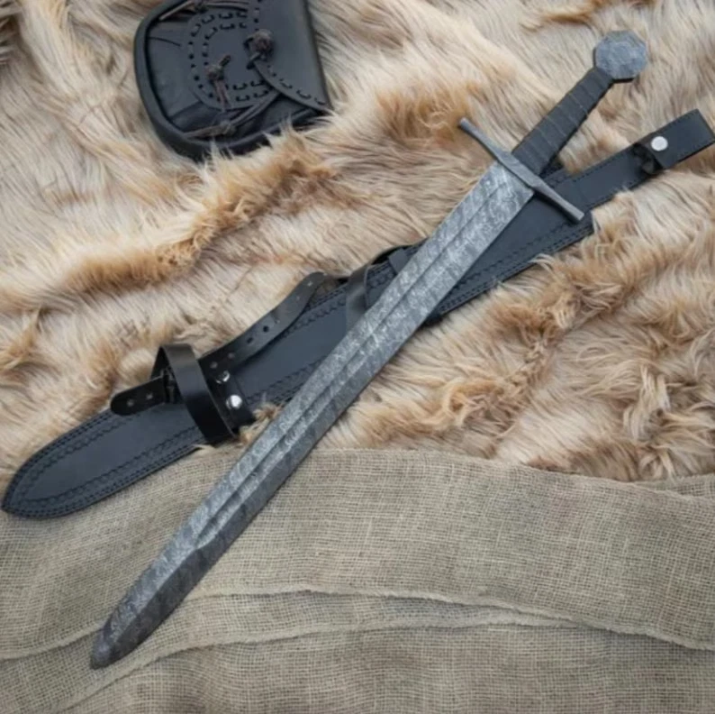 Espada vikinga de acero Damasco forjada a mano afilada lista para batalla espada medieval regalo Foto 4 de 4