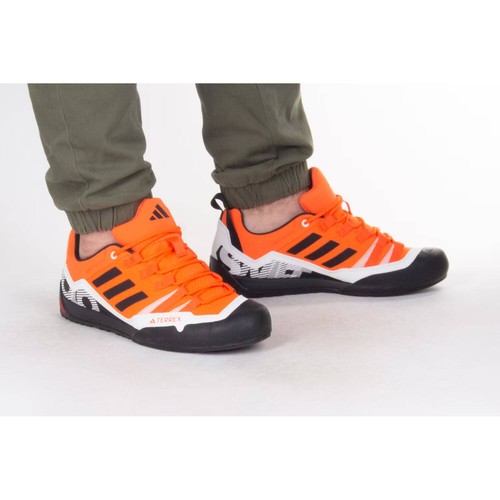 ADIDAS TERREX SWIFT SOLO 2.0 MEN'S OUTDOOR TREKKING HIKING SHOES - ORANGE IE6902 - Picture 5 of 9
