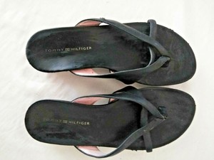 macy's tommy hilfiger flip flops
