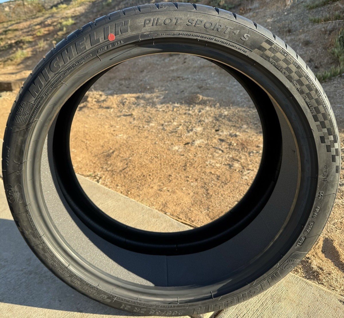 TWO 265/35ZR21 Michelin Pilot Sport 4S T1 Tesla Model S Acoustic