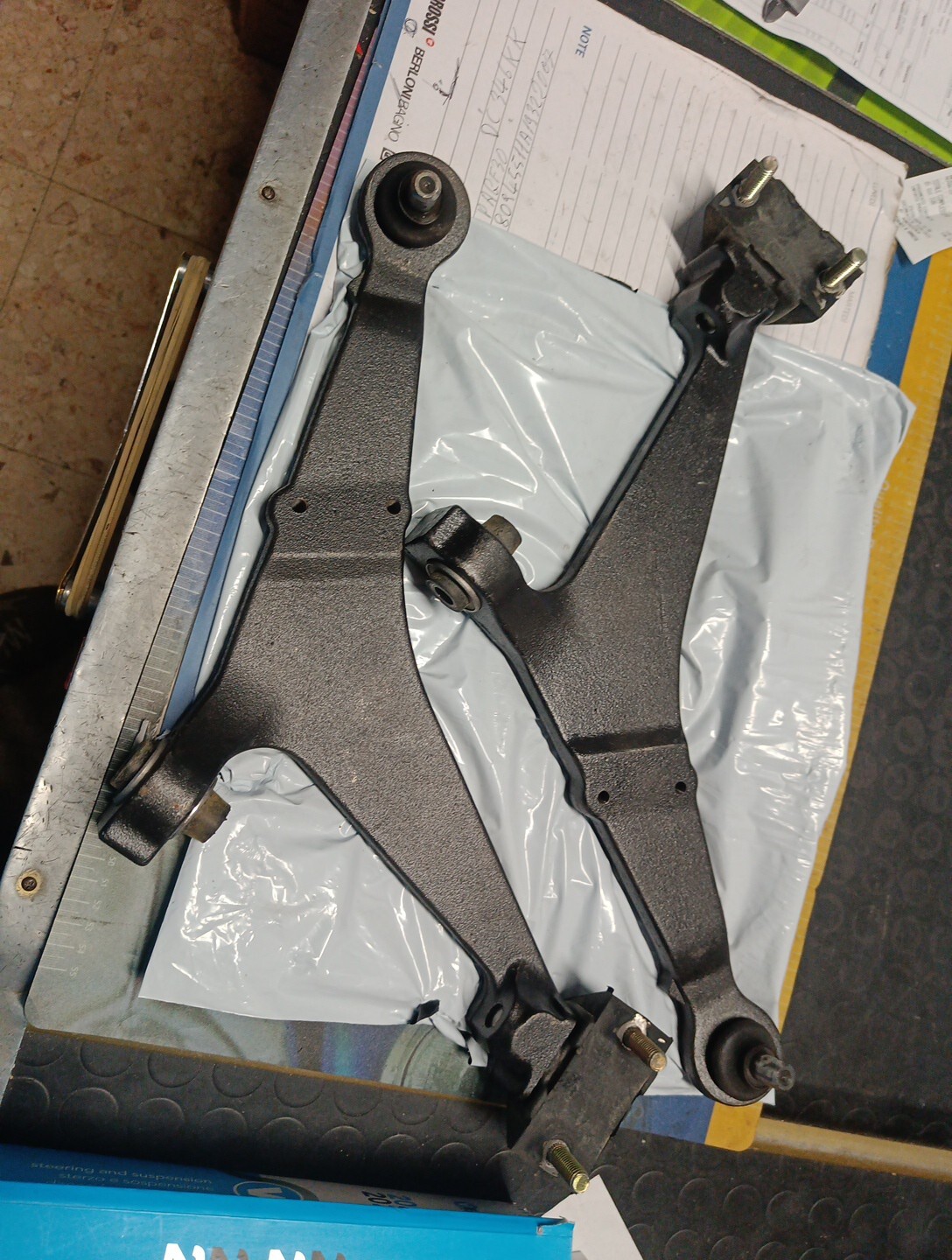 Picture 1 of 5